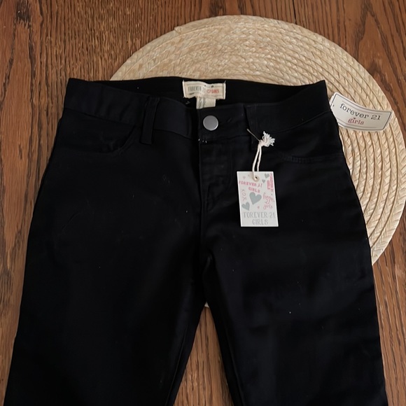 Forever21 Girls Black Skinny Pants Size 5/6 - Picture 2 of 10